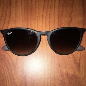 Erika Ray-Bans